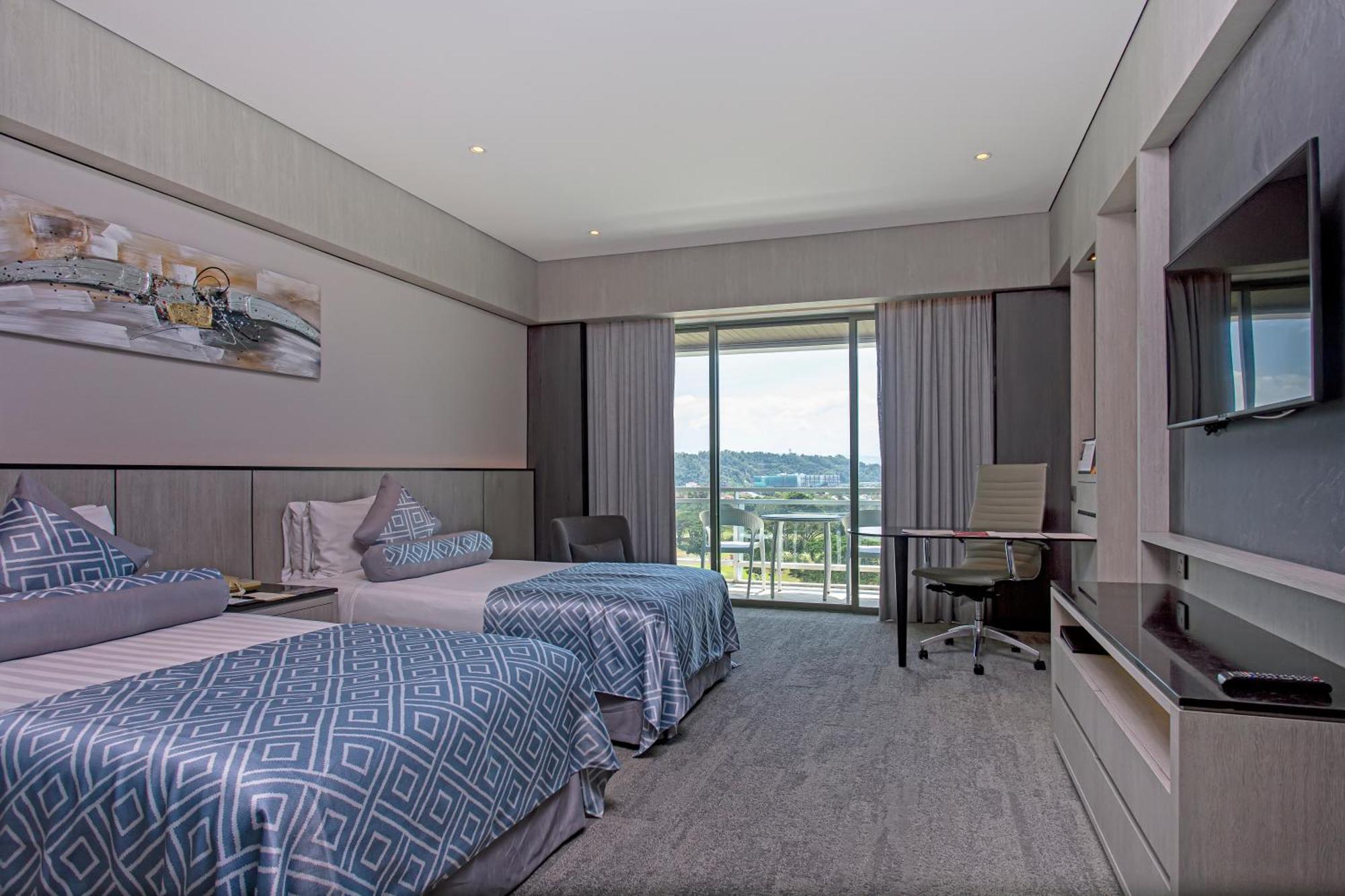 Отель The Pacific Sutera Кота-Кинабалу Экстерьер фото Deluxe Room